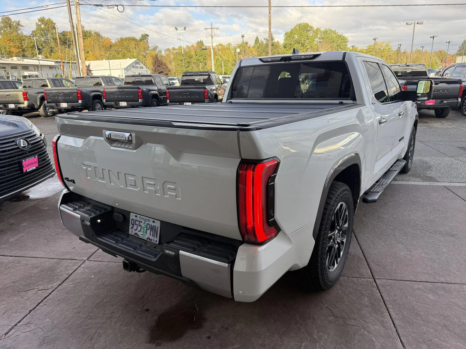 Used 2023 Wind Chill Pearl Toyota Limited image 6