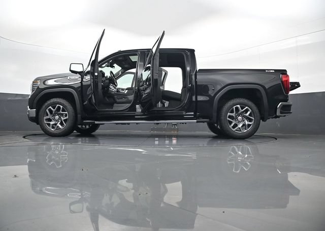 2026 GMC Sierra 1500 SLT - Photo 34