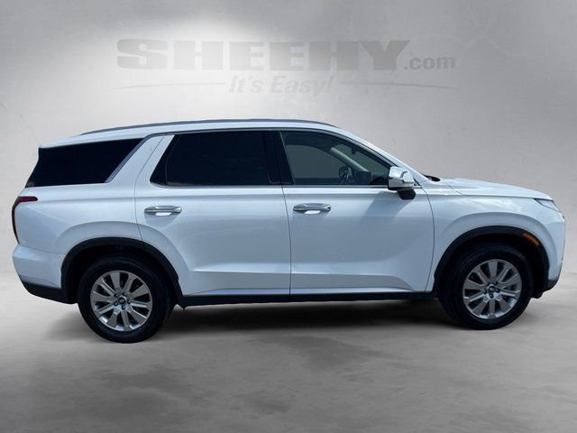 Used 2023 White Hyundai SEL image 11