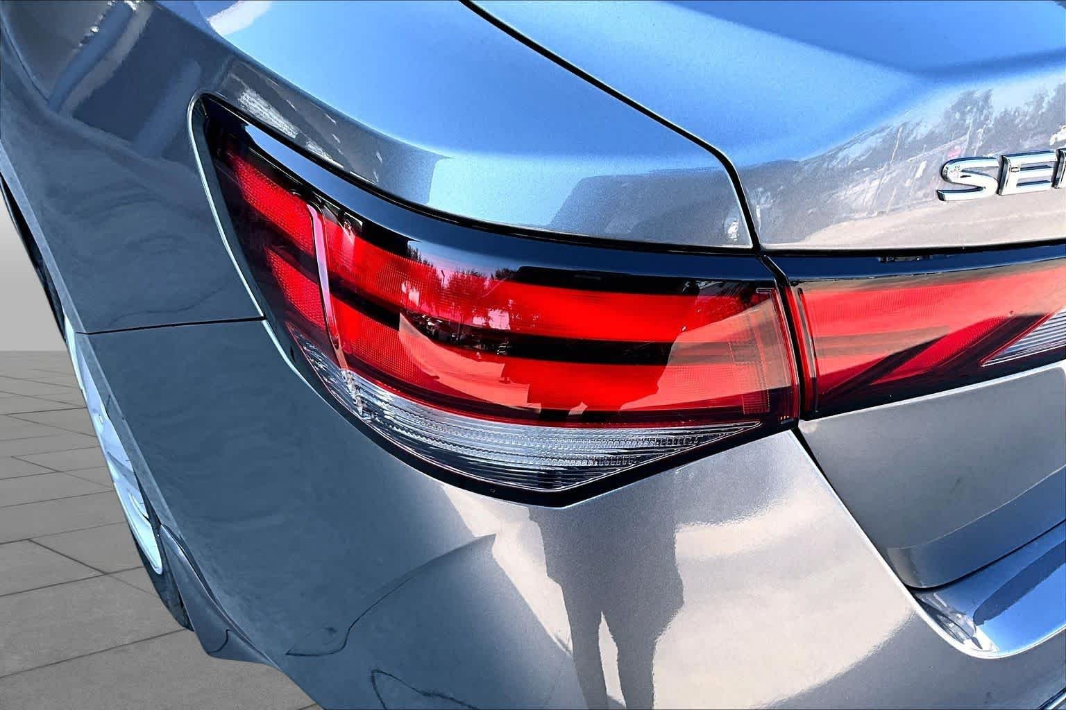 Used 2020 Gun Metallic Nissan S image 29