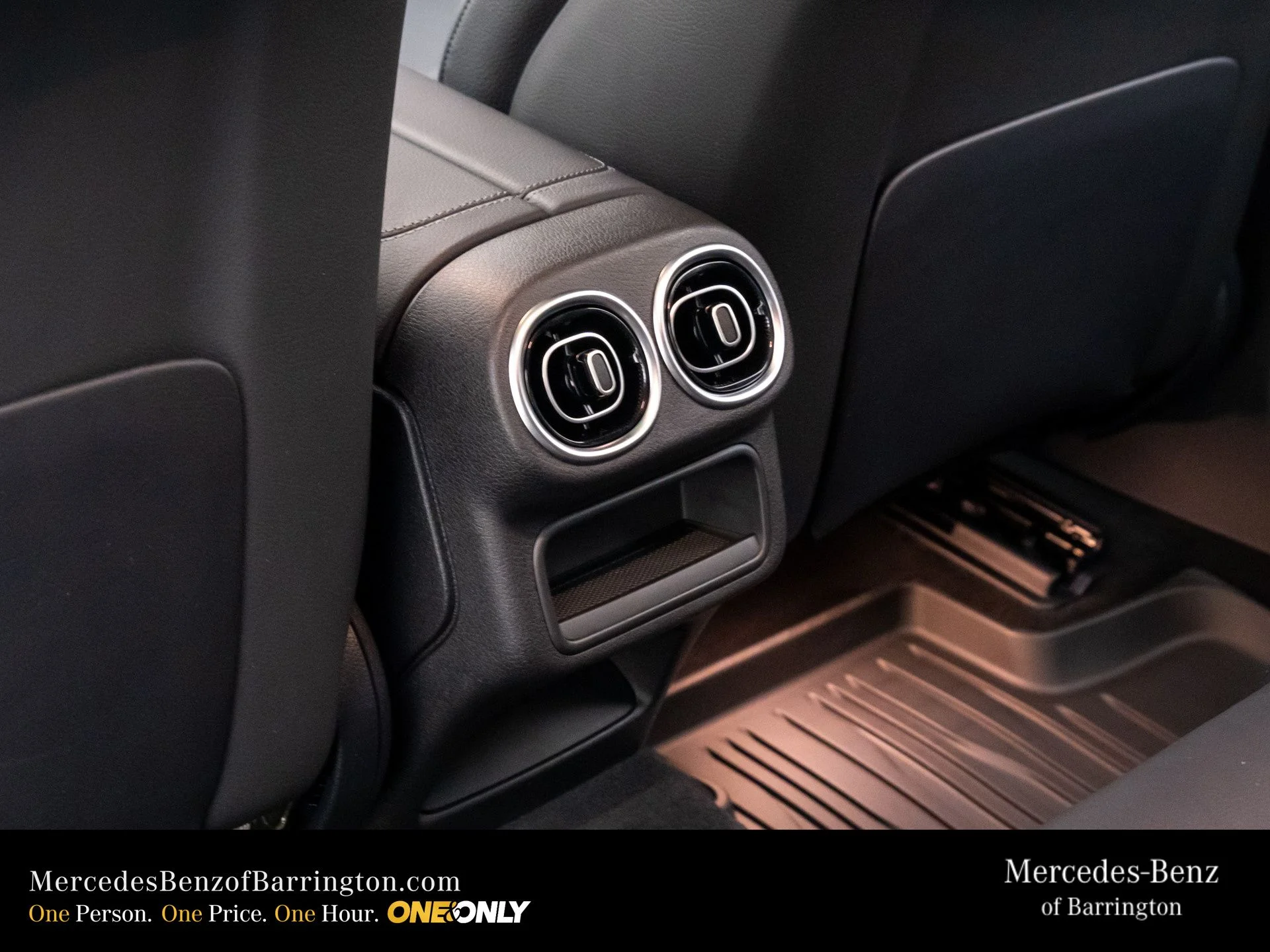 New 2026 Black Mercedes-Benz GLC 300 Coupe image 20