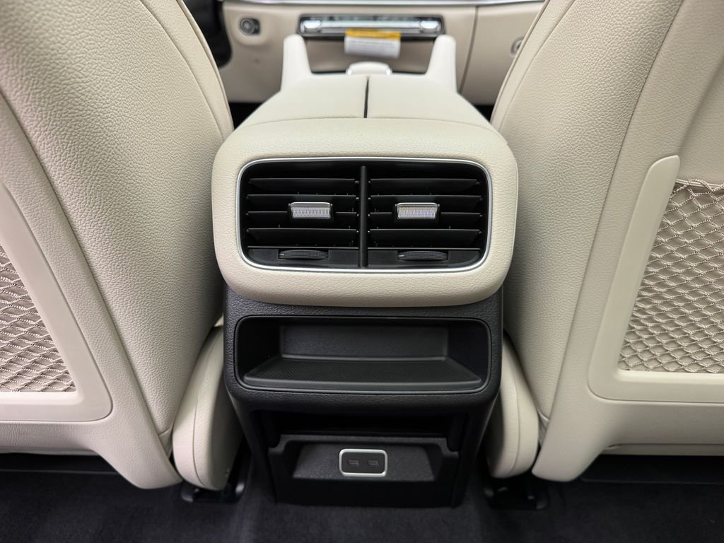 New 2026 Black Mercedes-Benz GLE 450 image 13