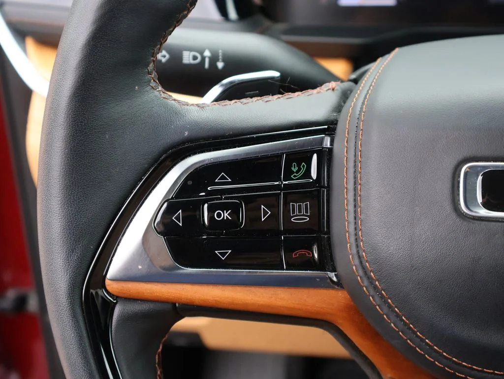Used 2024 Red Jeep Summit Reserve image 37