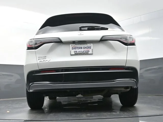 Used 2024 White Honda EX-L image 42