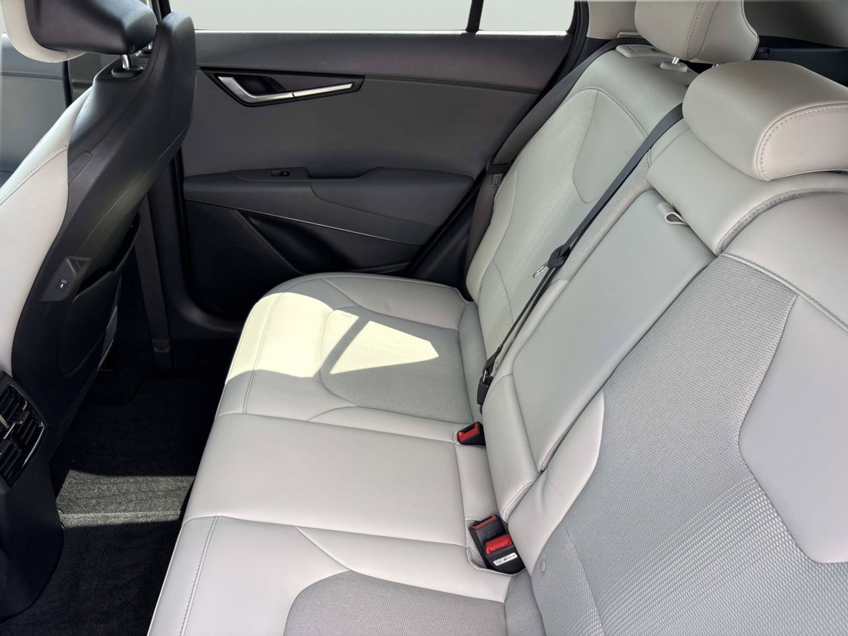 Used 2023 Graphite Gray Kia EX Touring image 16