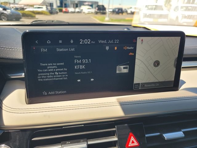 Used 2024 White Genesis 2.5T image 23