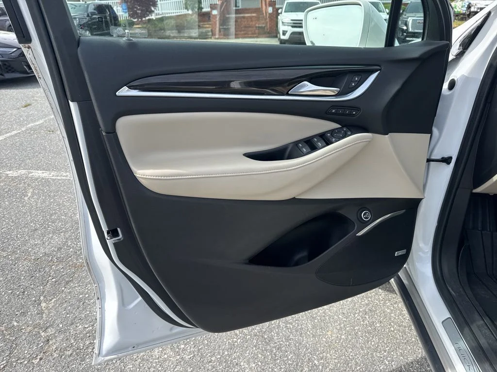 Used 2018 White Buick Premium Group image 28