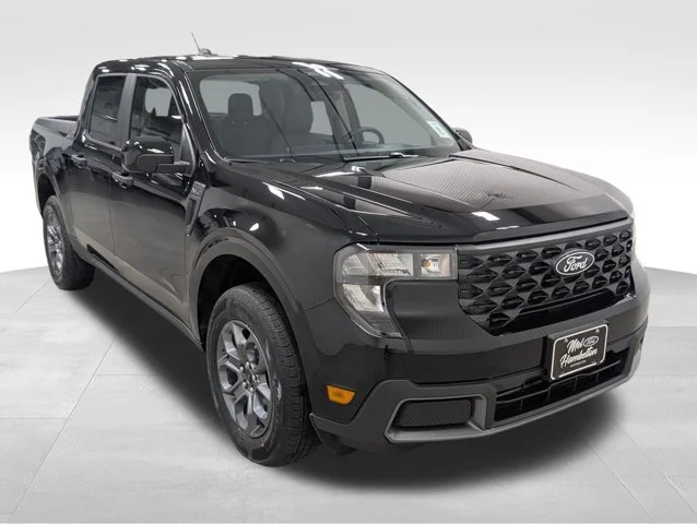 New 2026 Shadow Black Ford XLT image 17