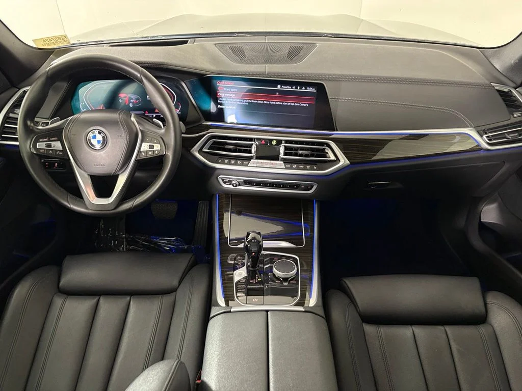 Used 2020 Black BMW sDrive40i image 34