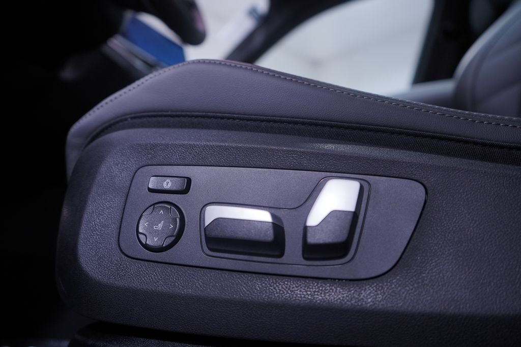 2026 BMW X5 40i - Photo 12