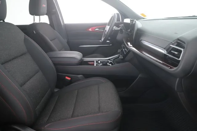 Used 2024 Red Chevrolet Z71 image 30