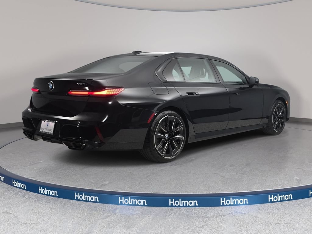 New 2026 Black Sapphire Metallic BMW 760i xDrive image 5