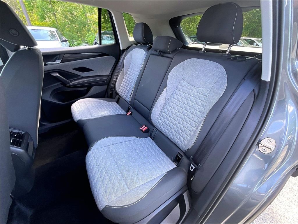 Certified Used 2025 Gray Volkswagen 2.0T S image 15