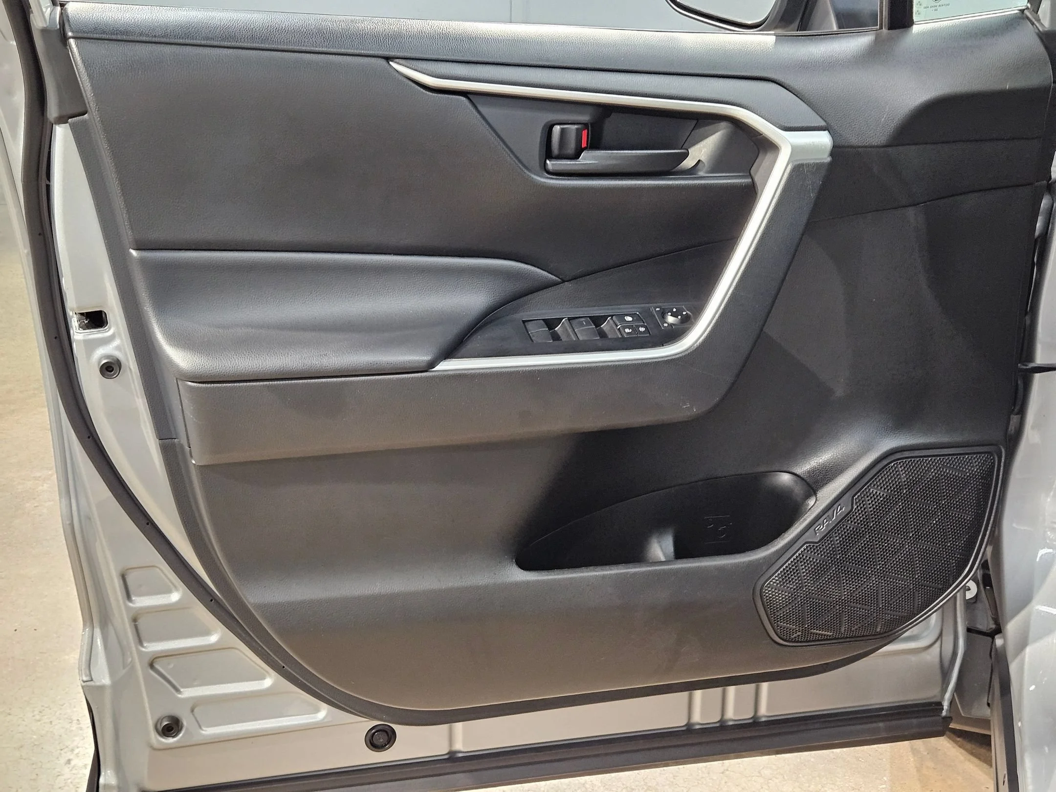 Used 2023 Silver Sky Metallic Toyota LE image 20