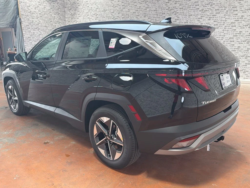 New 2026 Ash Black Hyundai SEL image 5