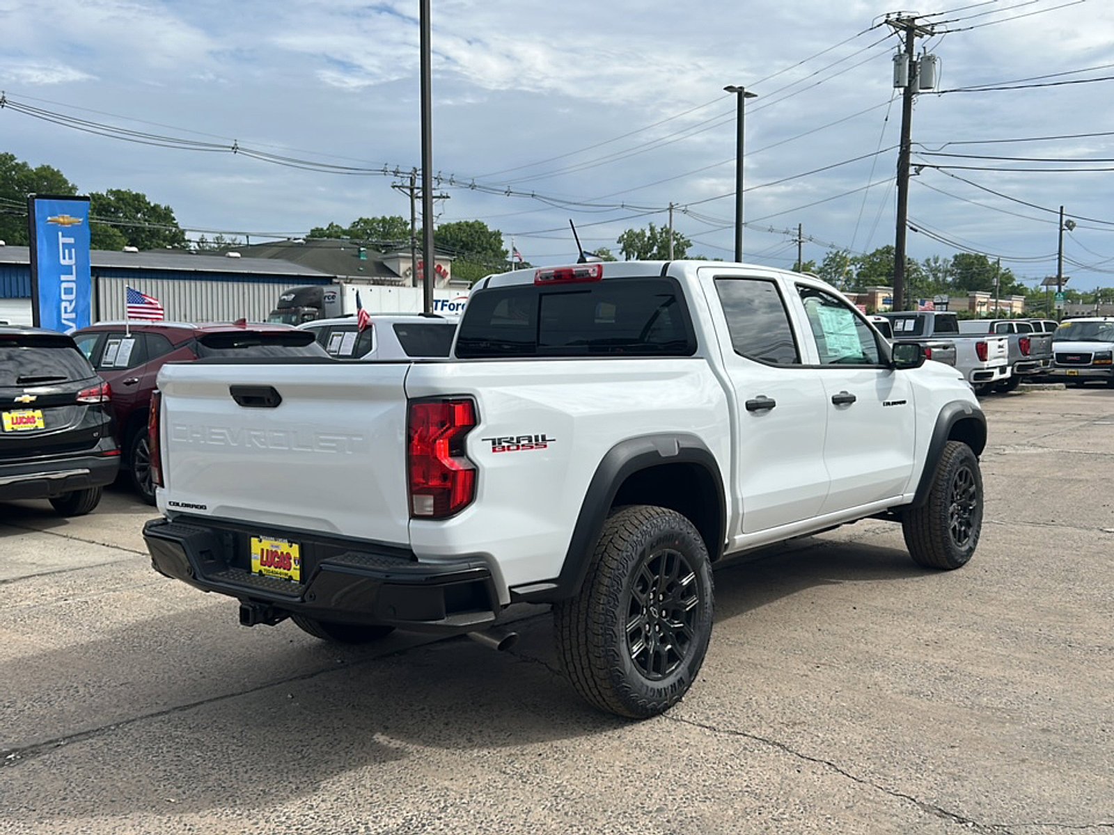 2026 Chevrolet Colorado Trail Boss - Photo 8