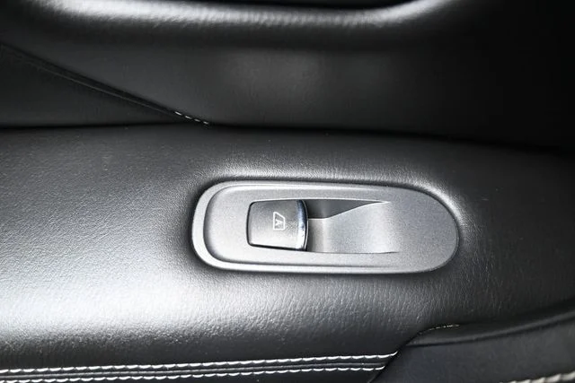 Used 2023 Gray INFINITI Premium Select image 10