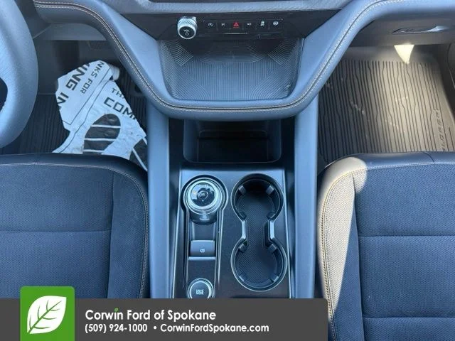New 2026 Space White Metallic Ford Tremor image 30