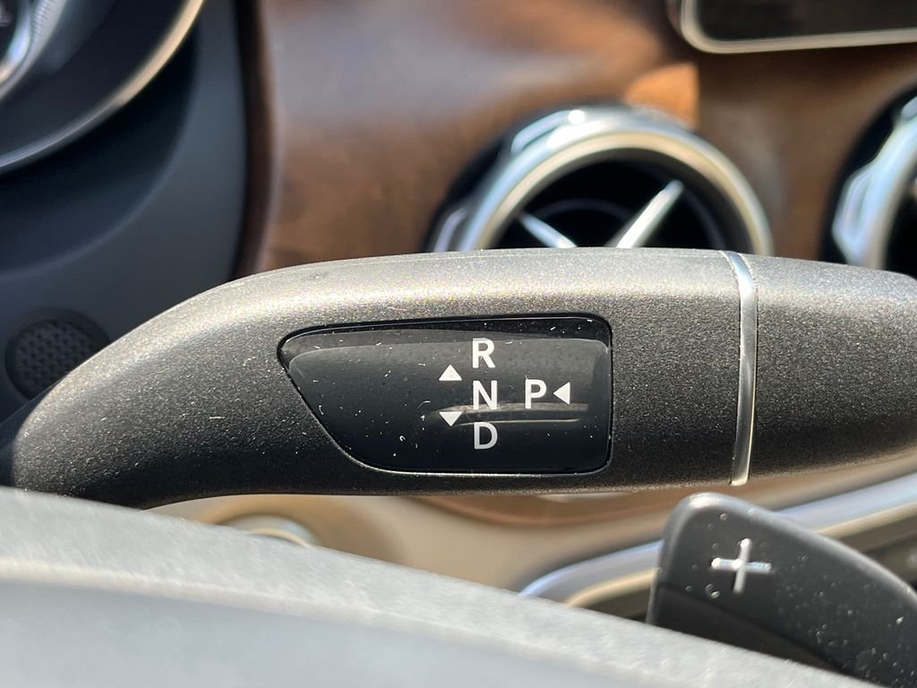 Used 2018  Mercedes-Benz GLA 250 image 19