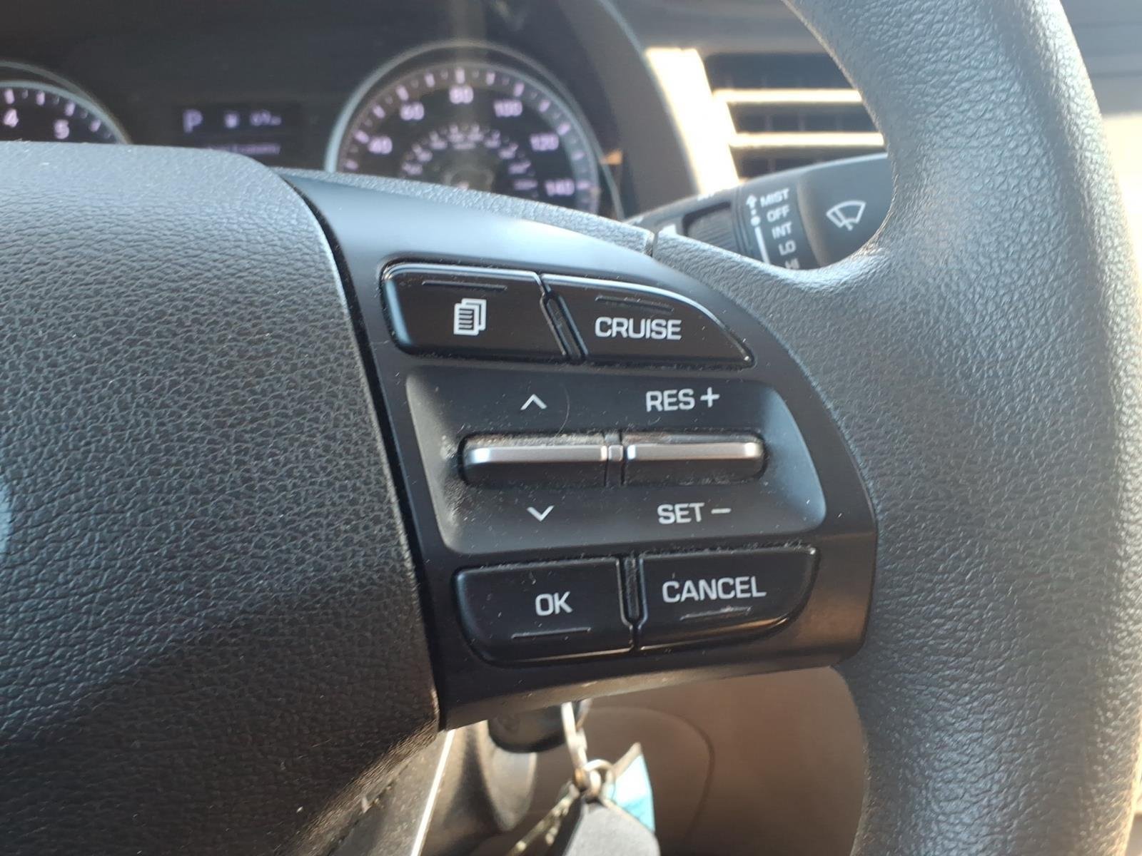 Used 2020 Fluid Metal Hyundai SE image 29