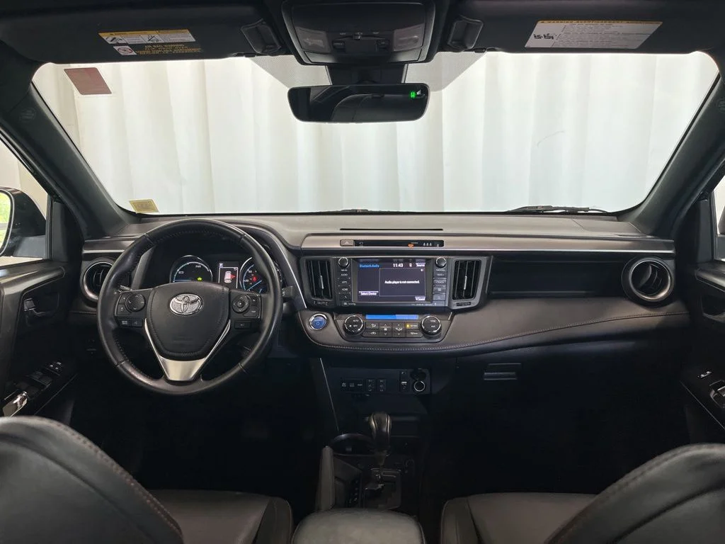 Used 2018 Black Toyota SE image 10