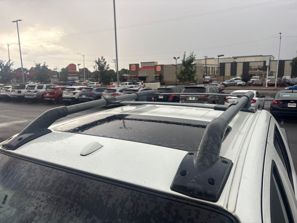 Used 2016 White Nissan PRO-4X image 6