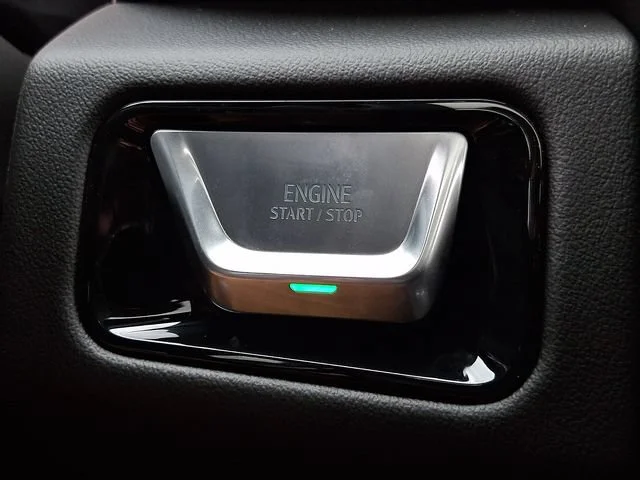 New 2026 Sterling Metallic GMC AT4 image 20