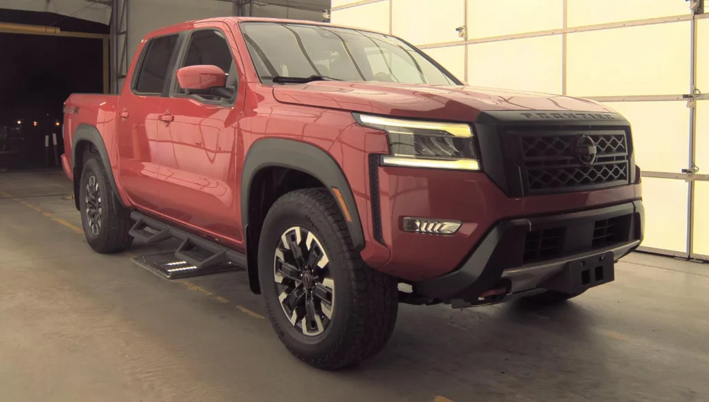 Used 2022 Red Nissan PRO-4X image 2