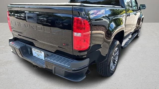 Used 2022 BLACK Chevrolet 4WD Z71 image 39