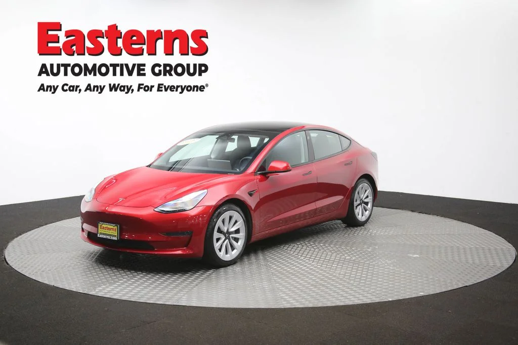 Used 2021 Red Tesla Standard Range Plus image 49