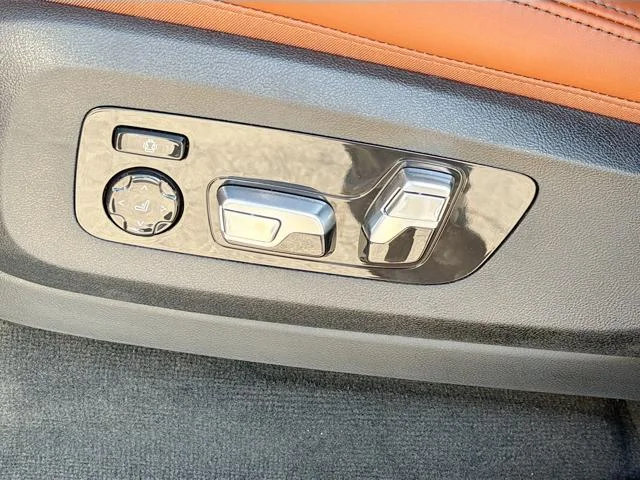 New 2026 ALPINA Blue Metallic BMW ALPINA XB7 image 24