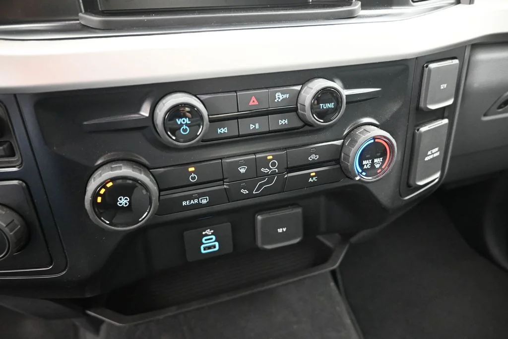 New 2025 White Ford XLT image 15