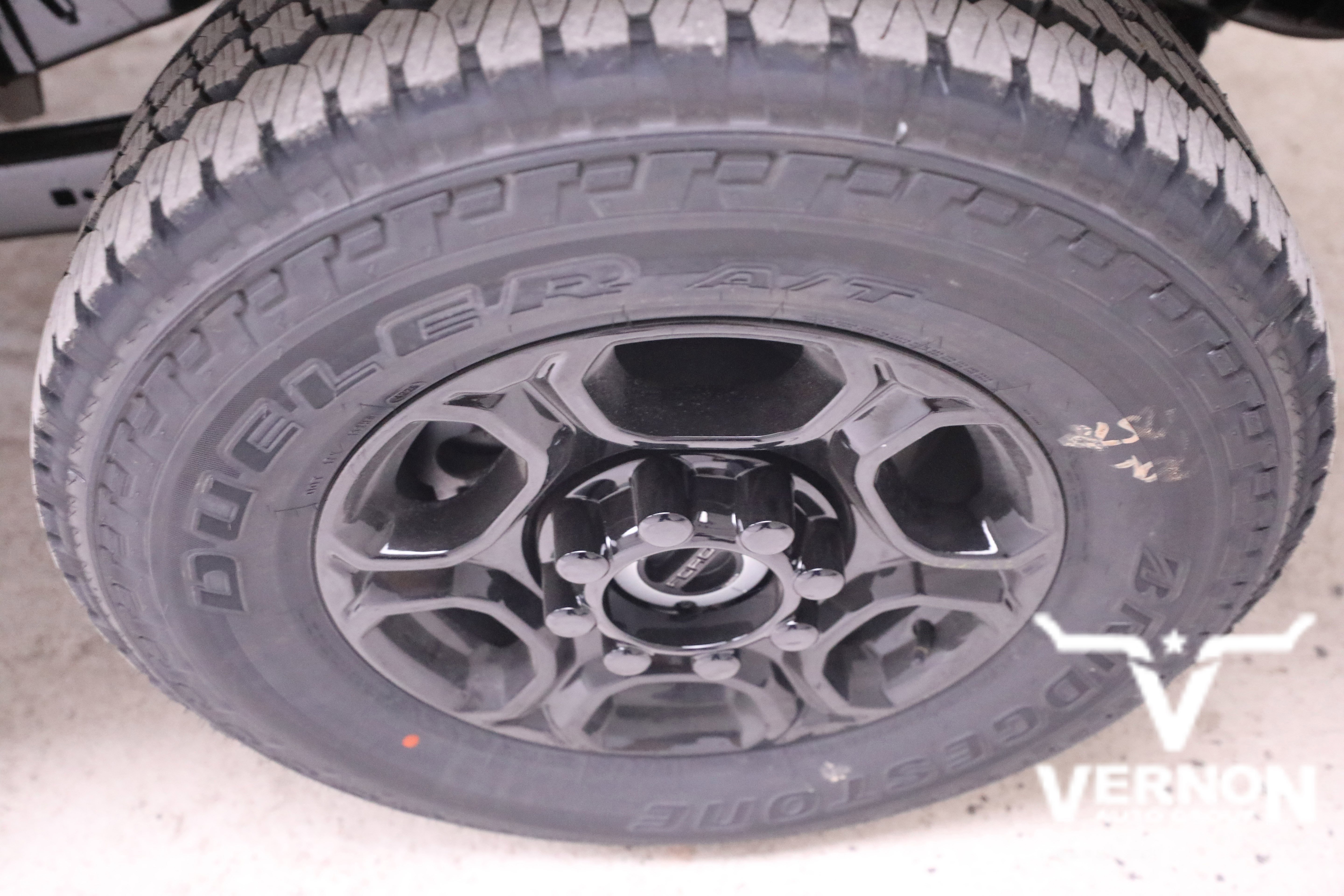 New 2026 Carbonized Gray Metallic Ford  image 30
