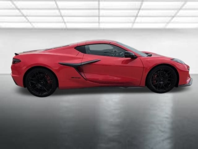 2025 Chevrolet Corvette 3LZ - Photo 33
