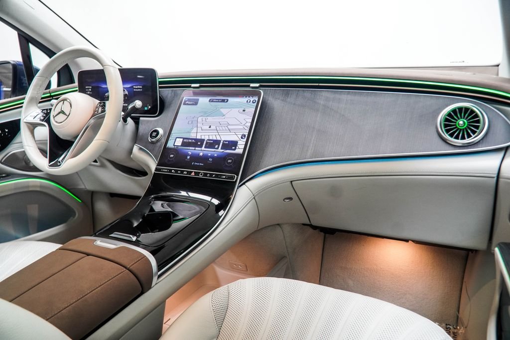 Used 2023 Blue Mercedes-Benz 450 image 24