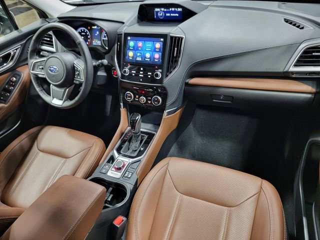 Used 2020 White Subaru Touring image 34