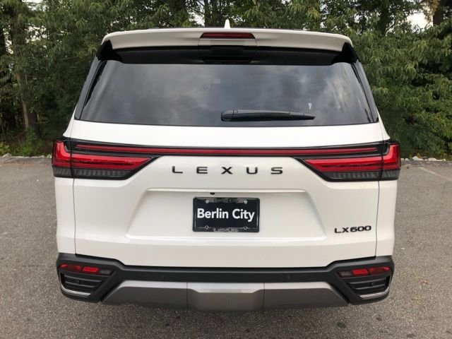 New 2026 White Pearl Lexus 600 Luxury image 4