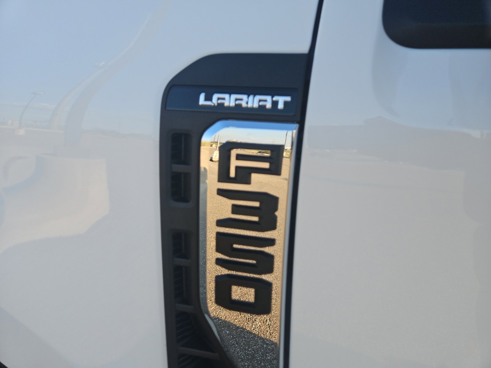 2026 Ford F-350 Super Duty XL - Photo 6
