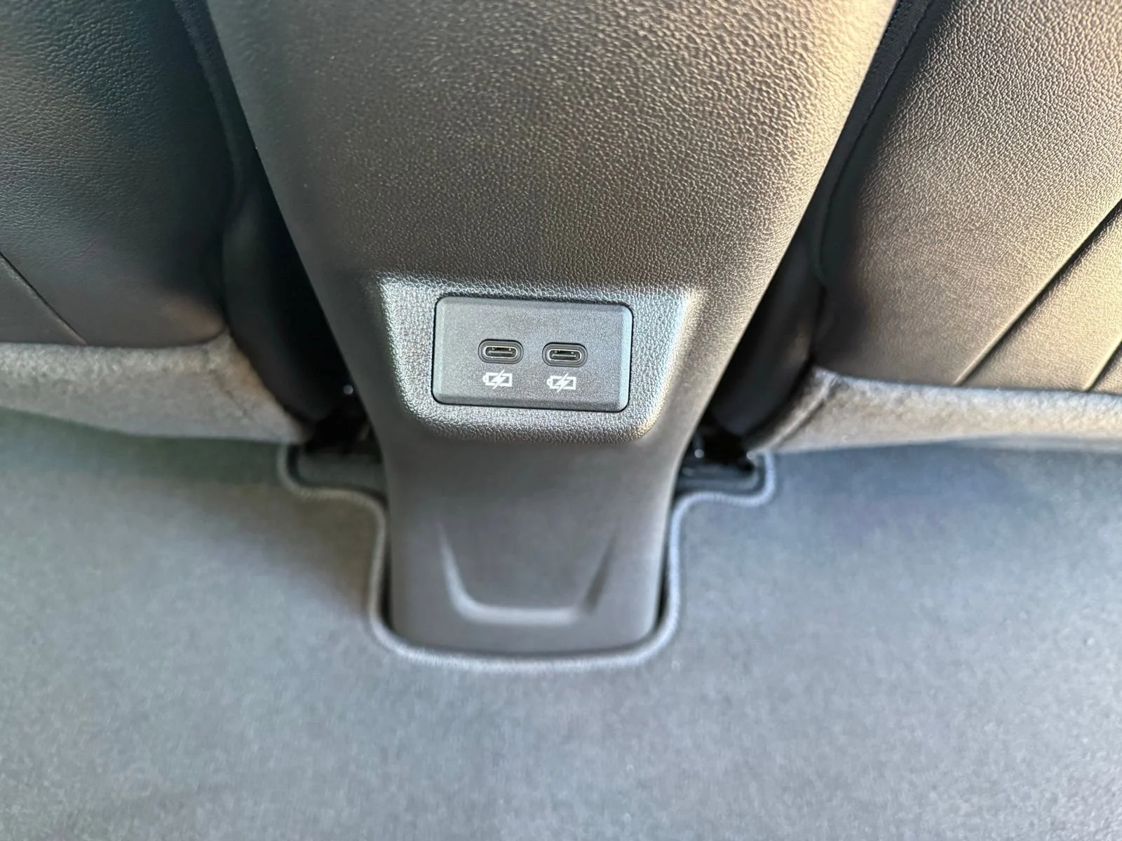 2027 Chevrolet Bolt RS - Photo 36
