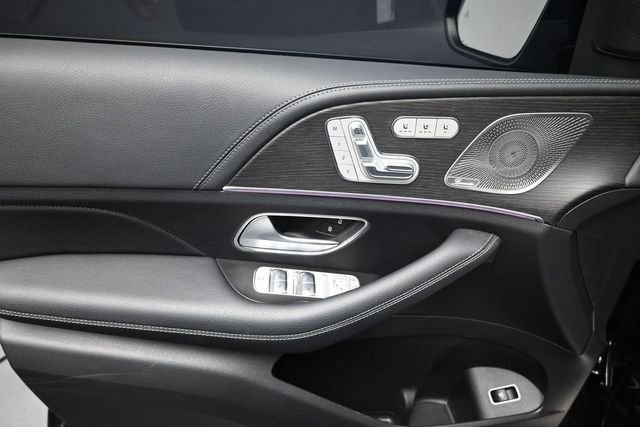 Used 2024  Mercedes-Benz GLE 580 image 17