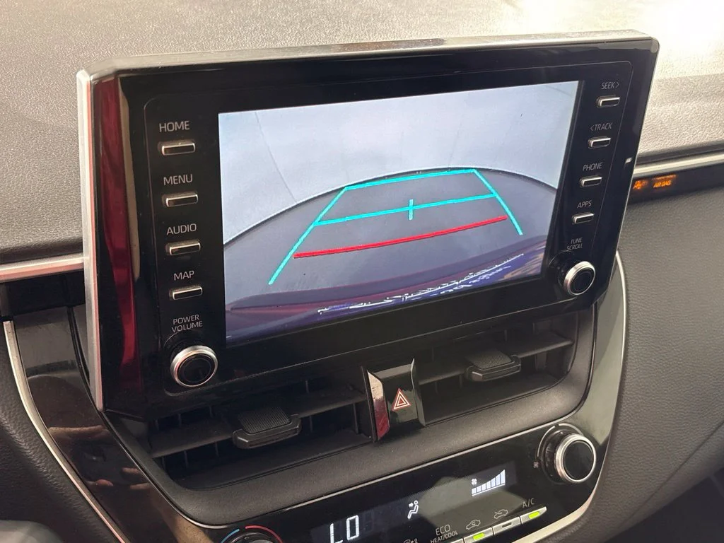 Used 2020 Red Toyota LE image 32