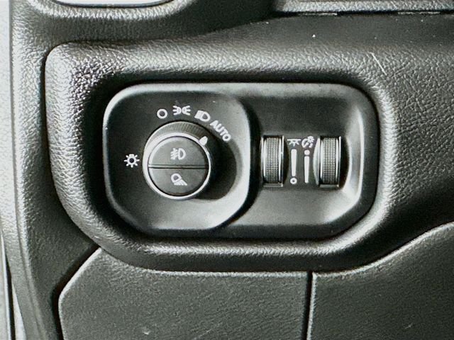 Used 2024 Black Ram Laramie image 12