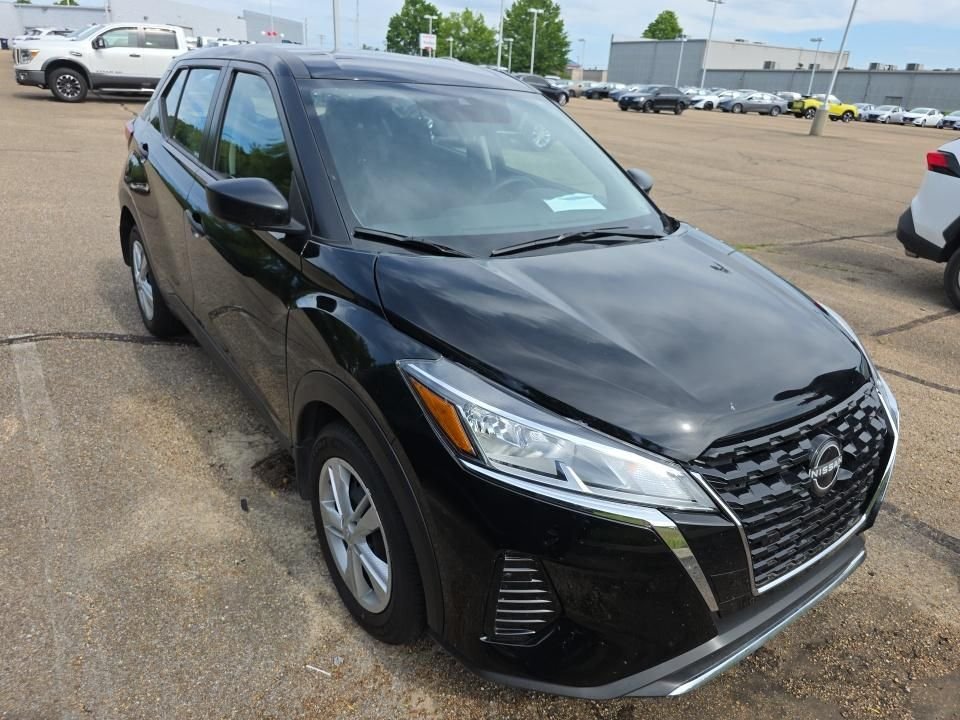 2024 Nissan Kicks 1.6 S's photo