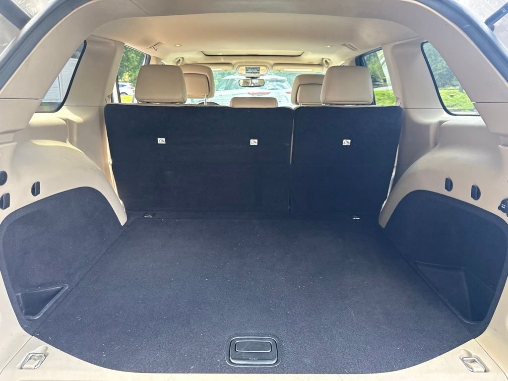 Used 2020 White Jeep Limited image 13