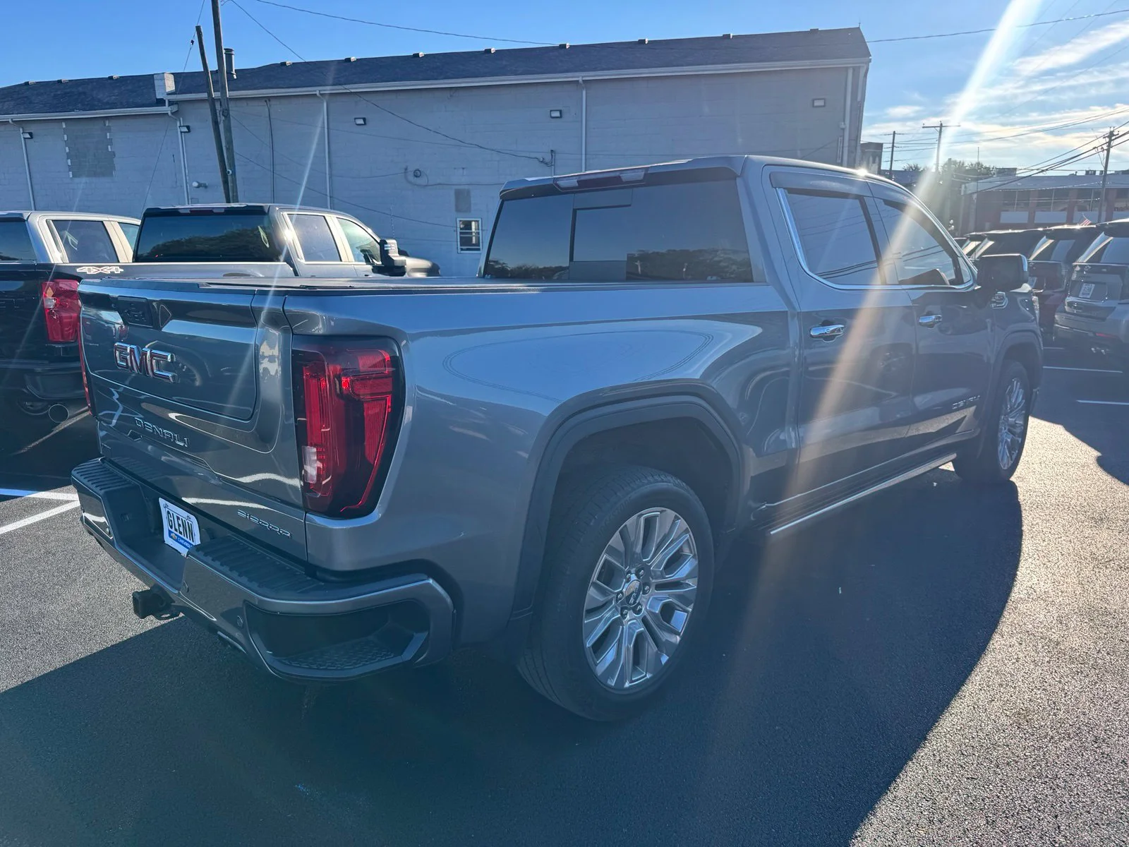 Used 2021 Gray GMC Denali image 6