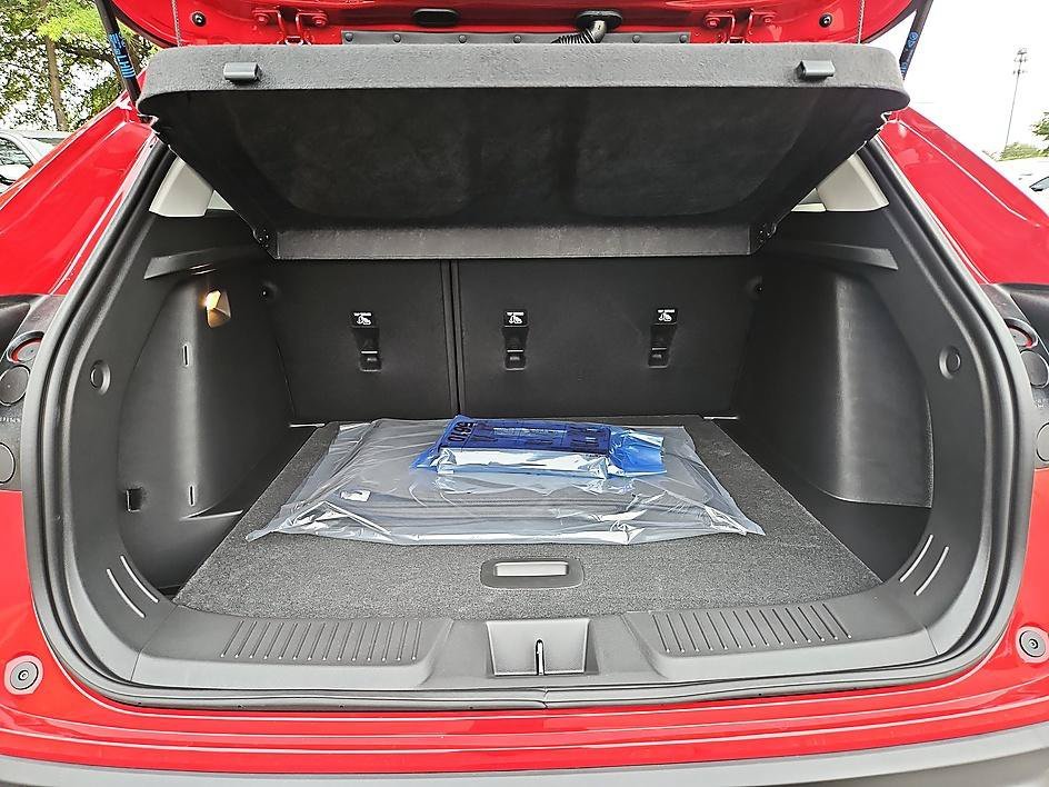 2026 Chevrolet Trax LT - Photo 11