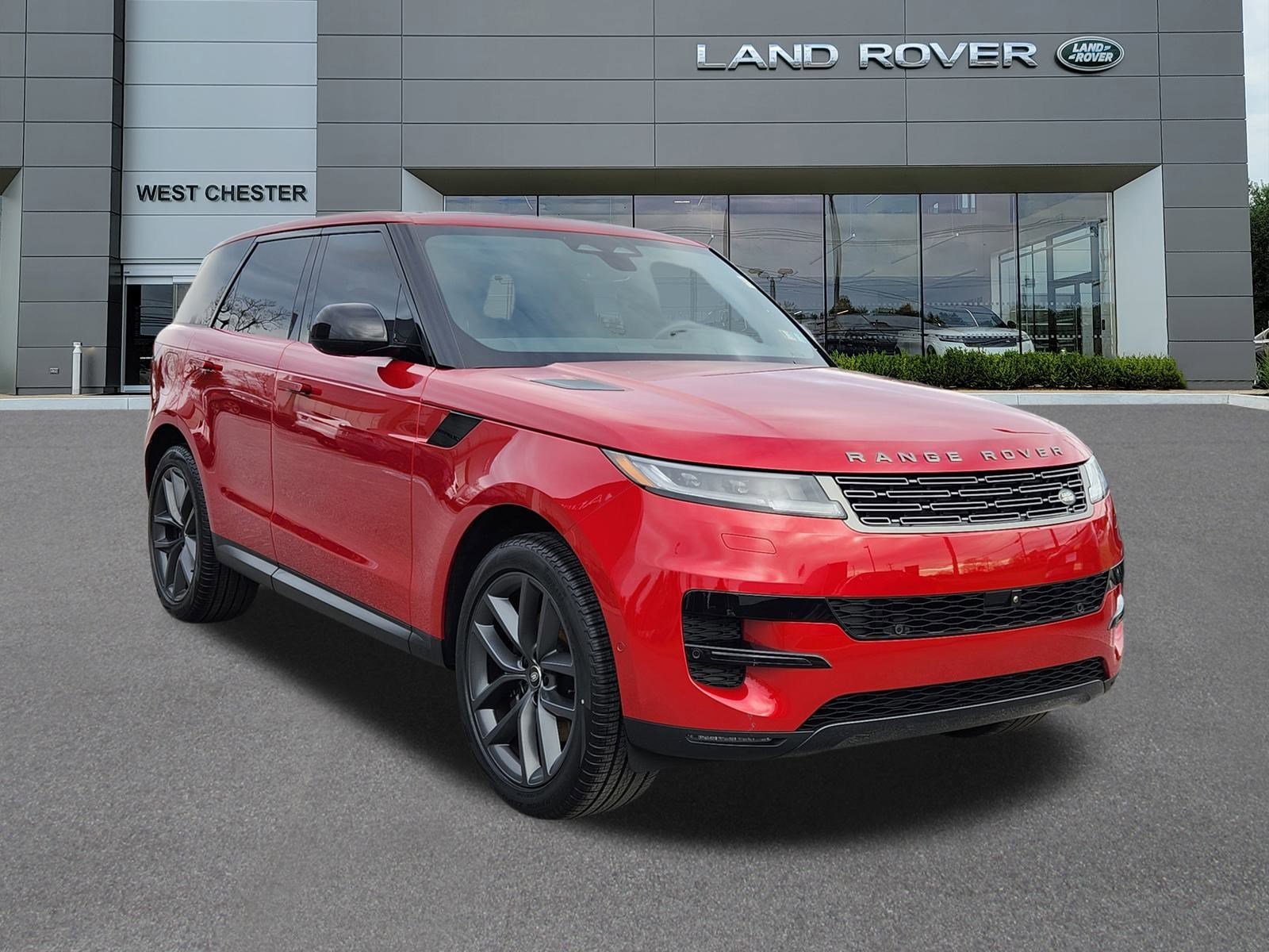 Used 2024 Firenze Red Metallic Land Rover SE image 2