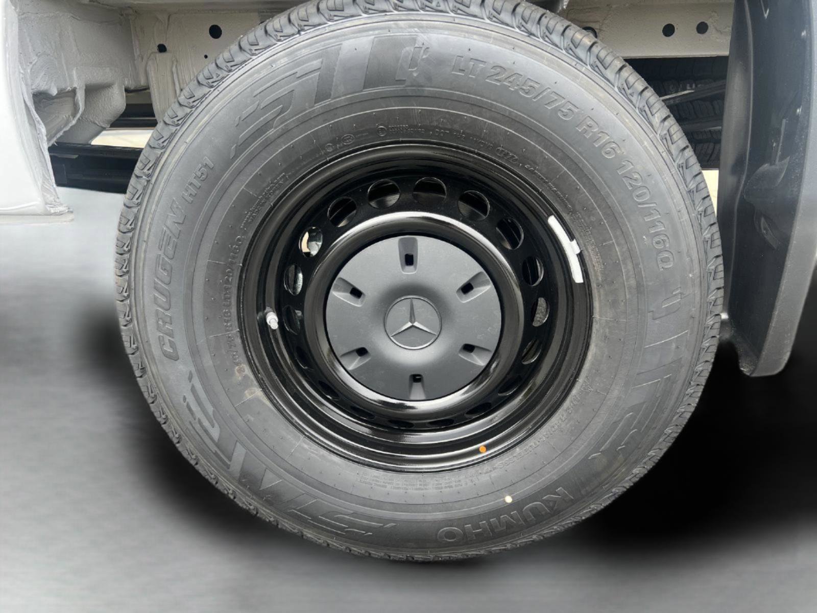 2025 Mercedes-Benz Sprinter Cargo Van Base - Photo 8