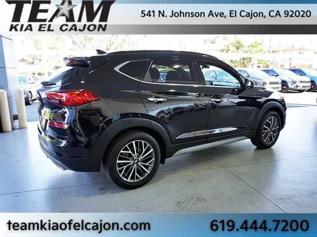 Used 2021 Black Hyundai Ultimate image 9