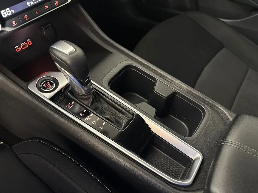 Used 2021 Red Nissan SV image 28